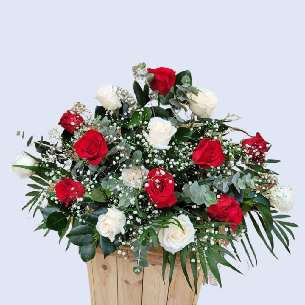 Explora nuestra variedad de productos en Floristería Dianthus, Llerena. Ramos de flores, plantas y arreglos florales para cualquier ocasión especial. Calidad garantizada.